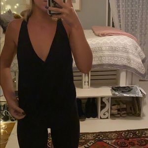 Never worn, Black top